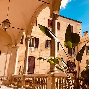 Apartment Palazzo Ventimiglia &, Palermo